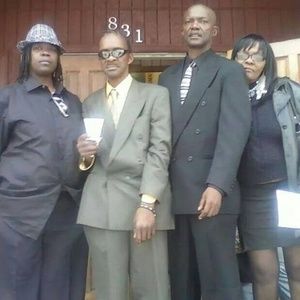 Meet your Posher, Eddie